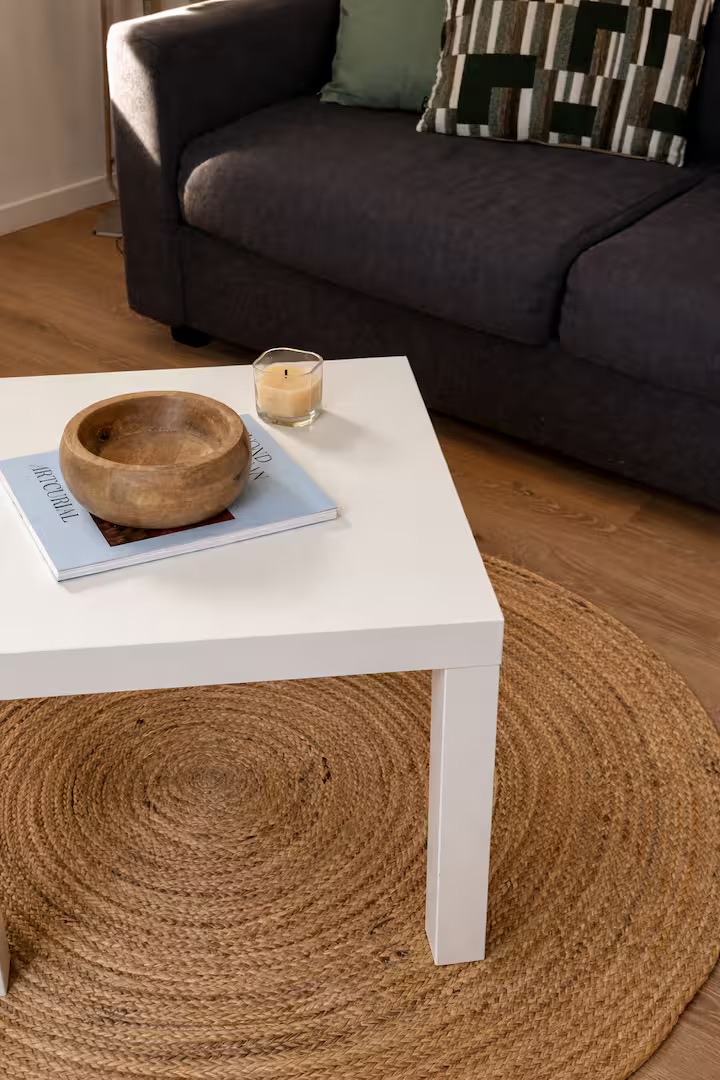 Détail du salon aux matières naturelles